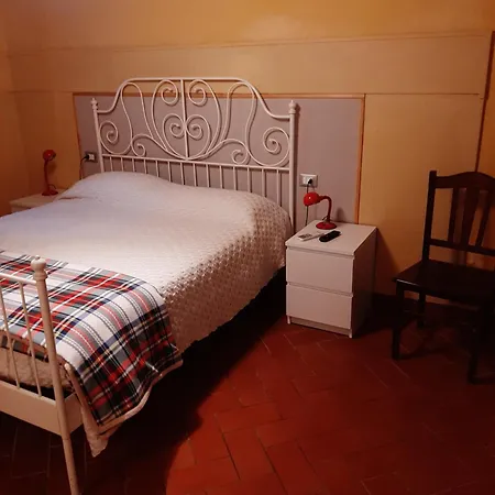 Casa Agostini דירה Lari