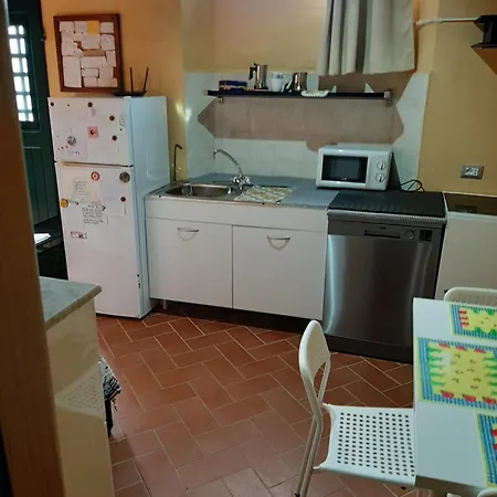 Casa Agostini Lari