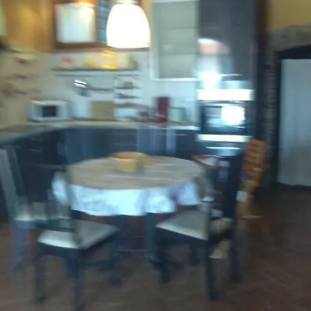 Casa Agostini Lari
